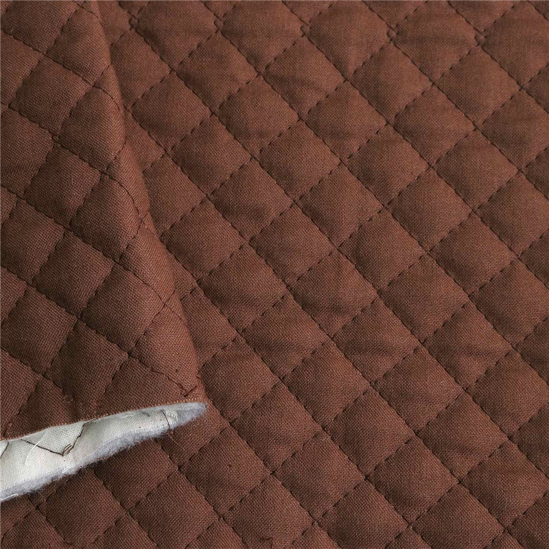 コスモテキスタイル キルティング生地 無地 巾85cm×3m切売カット 茶 AQ10000-214-3M 1枚（ご注文単位1枚）【直送品】