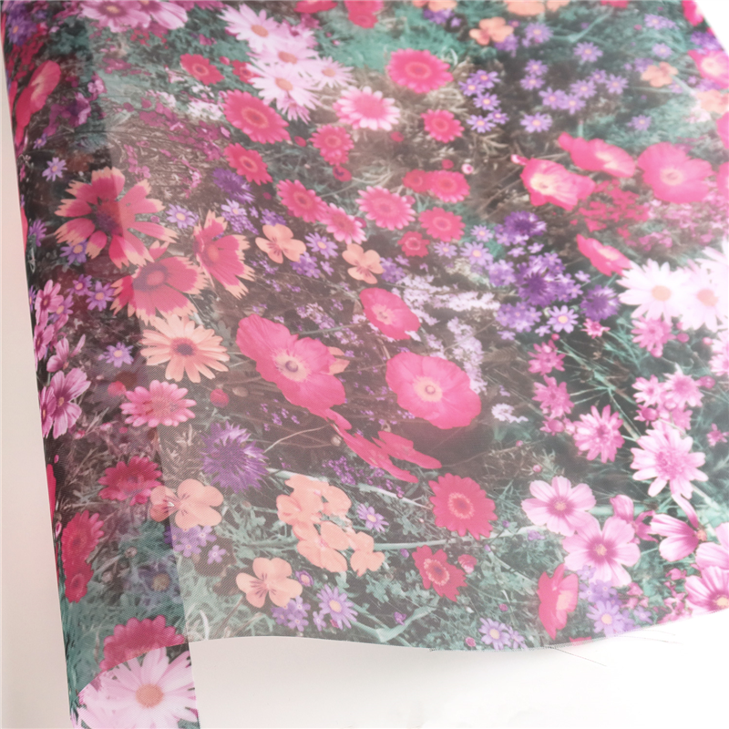 日本紐釦貿易 転写チュール ピンクの花々 巾約68cm 4mカット 94727-1012-4M 1枚（ご注文単位1枚）【直送品】