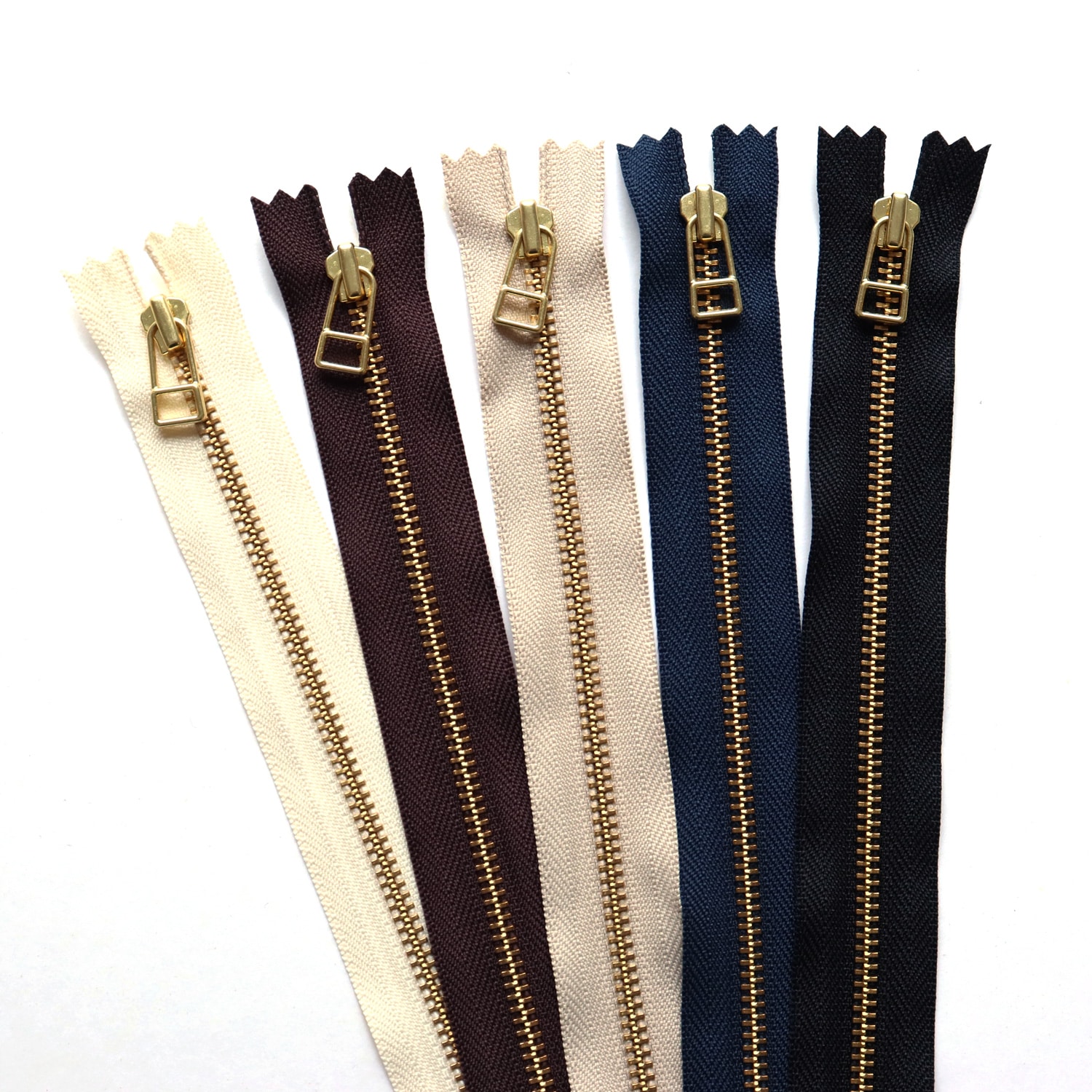 日本紐釦貿易 Y.K.K レザー用ファスナー 30cm G 5色セット 4LFG30-5MIX (ご注文単位1束)【直送品】